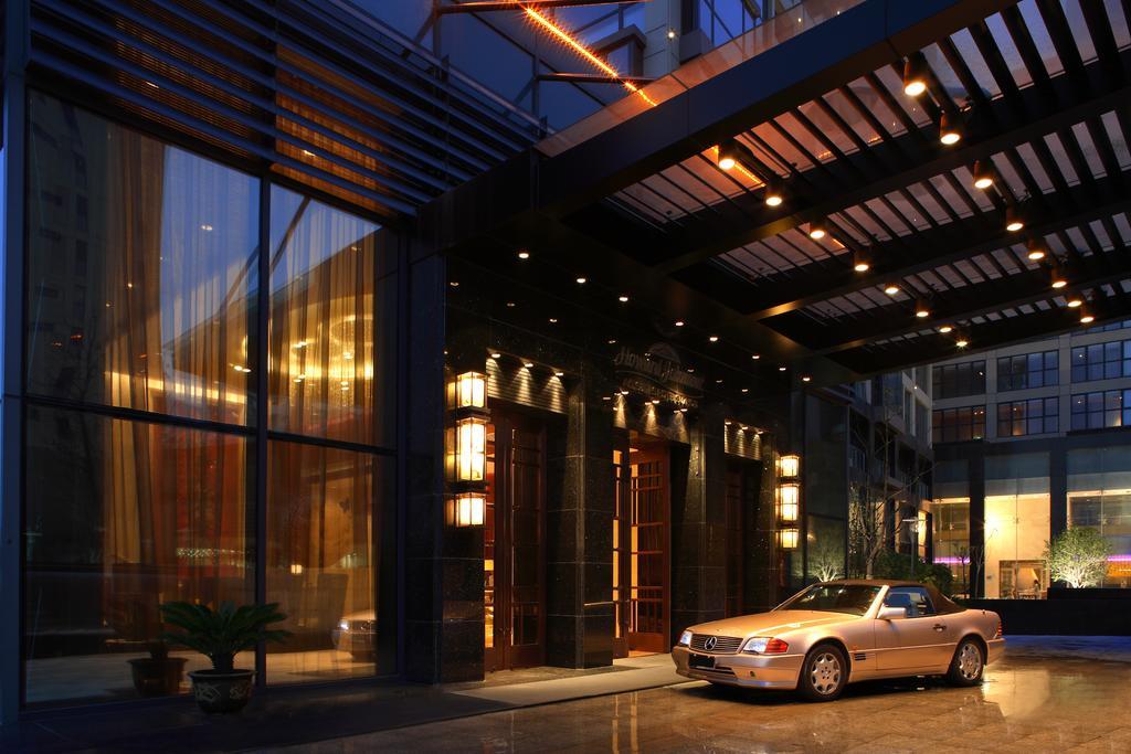 Howard Johnson All Suites Hotel Suzhou Сучжоу Екстер'єр фото